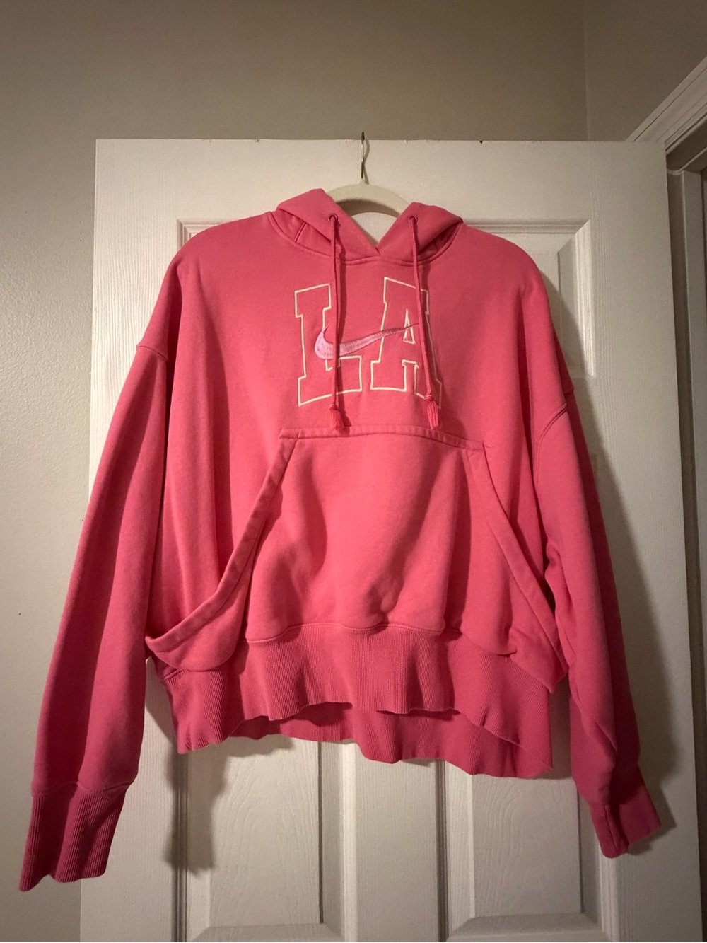 Nike Pink LA Graphic Hoodie Sweatshirt - Women